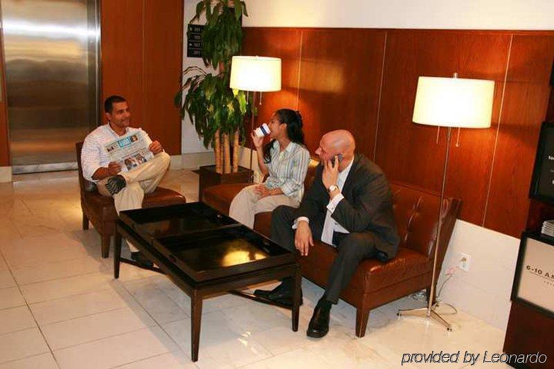 Hampton Inn Seaport Financial District New York Interior photo