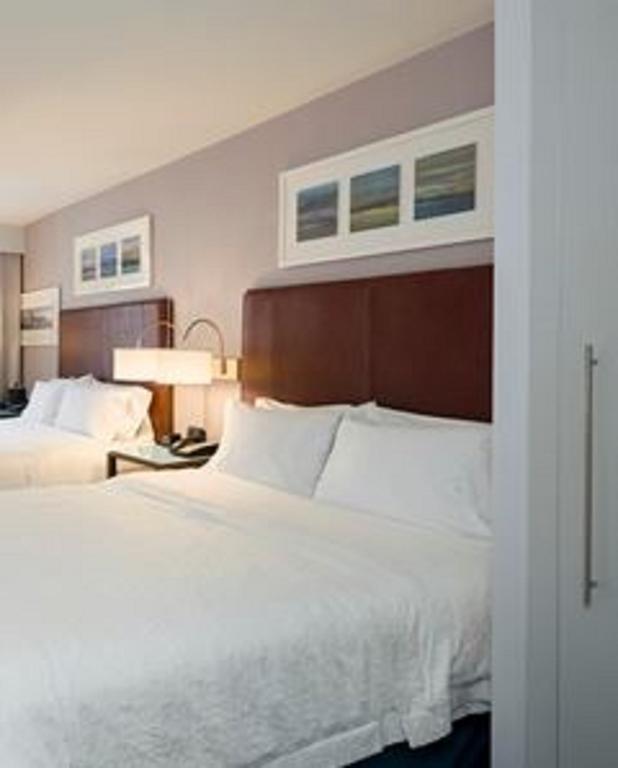Hampton Inn Seaport Financial District New York Exterior photo