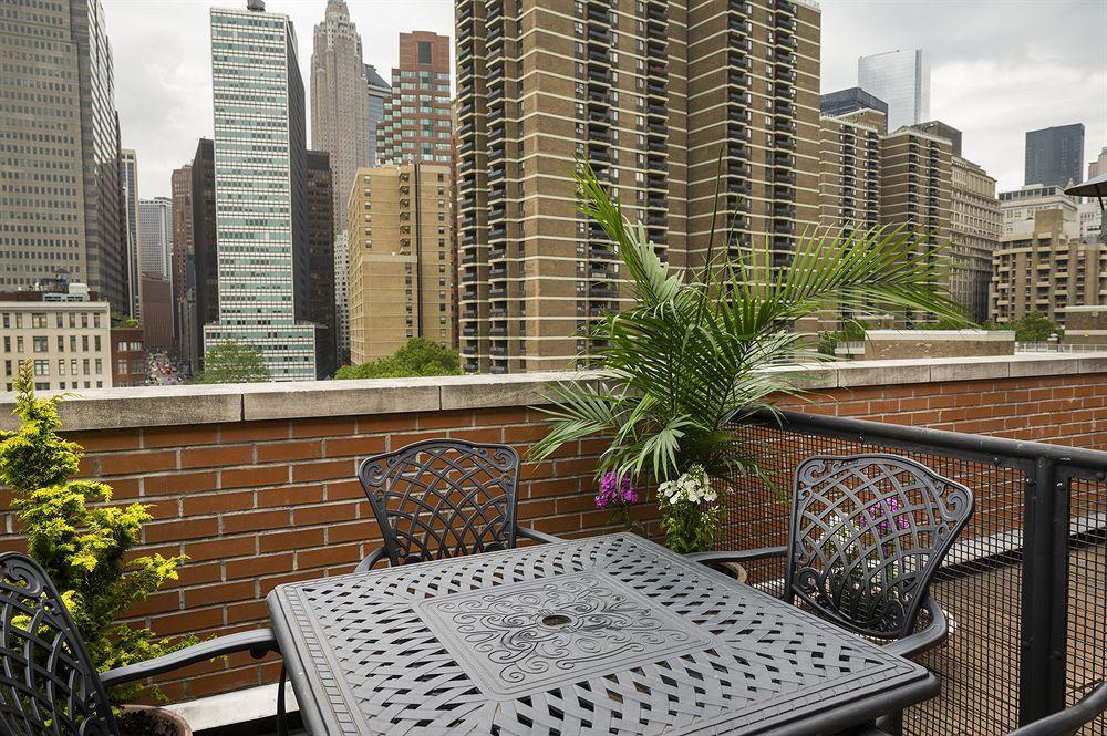 Hampton Inn Seaport Financial District New York Exterior photo