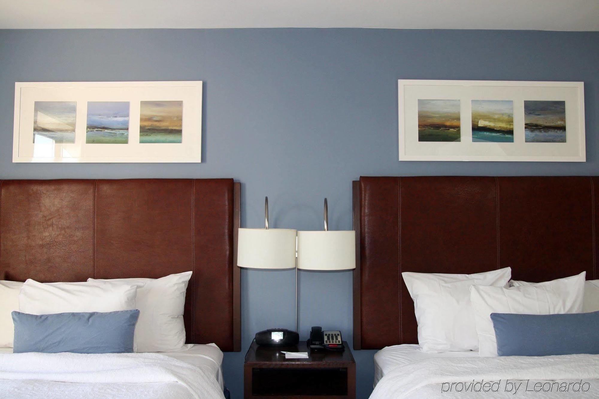 Hampton Inn Seaport Financial District New York Room photo